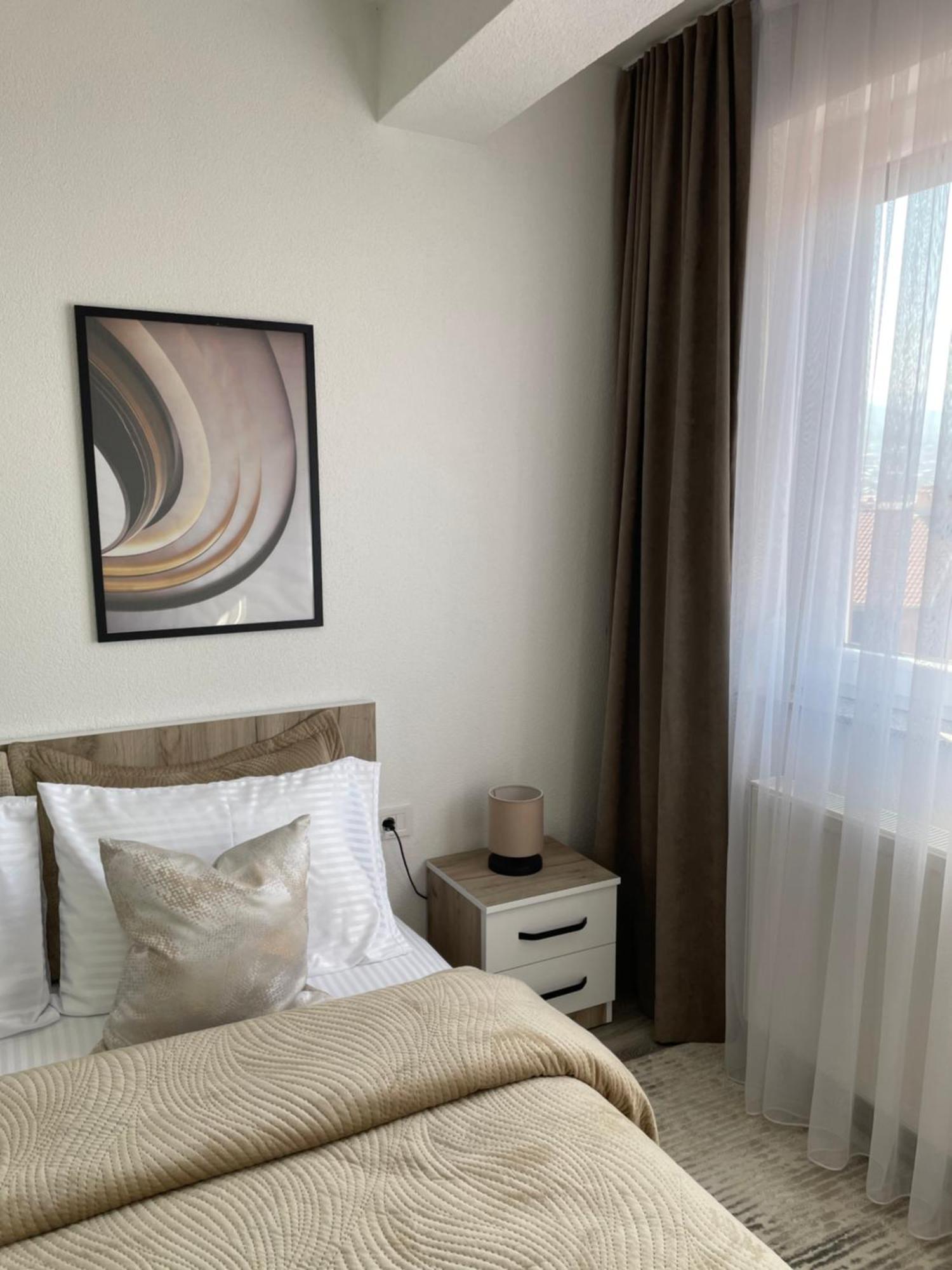 Apartment Prizreni-Free Private Parking Εξωτερικό φωτογραφία