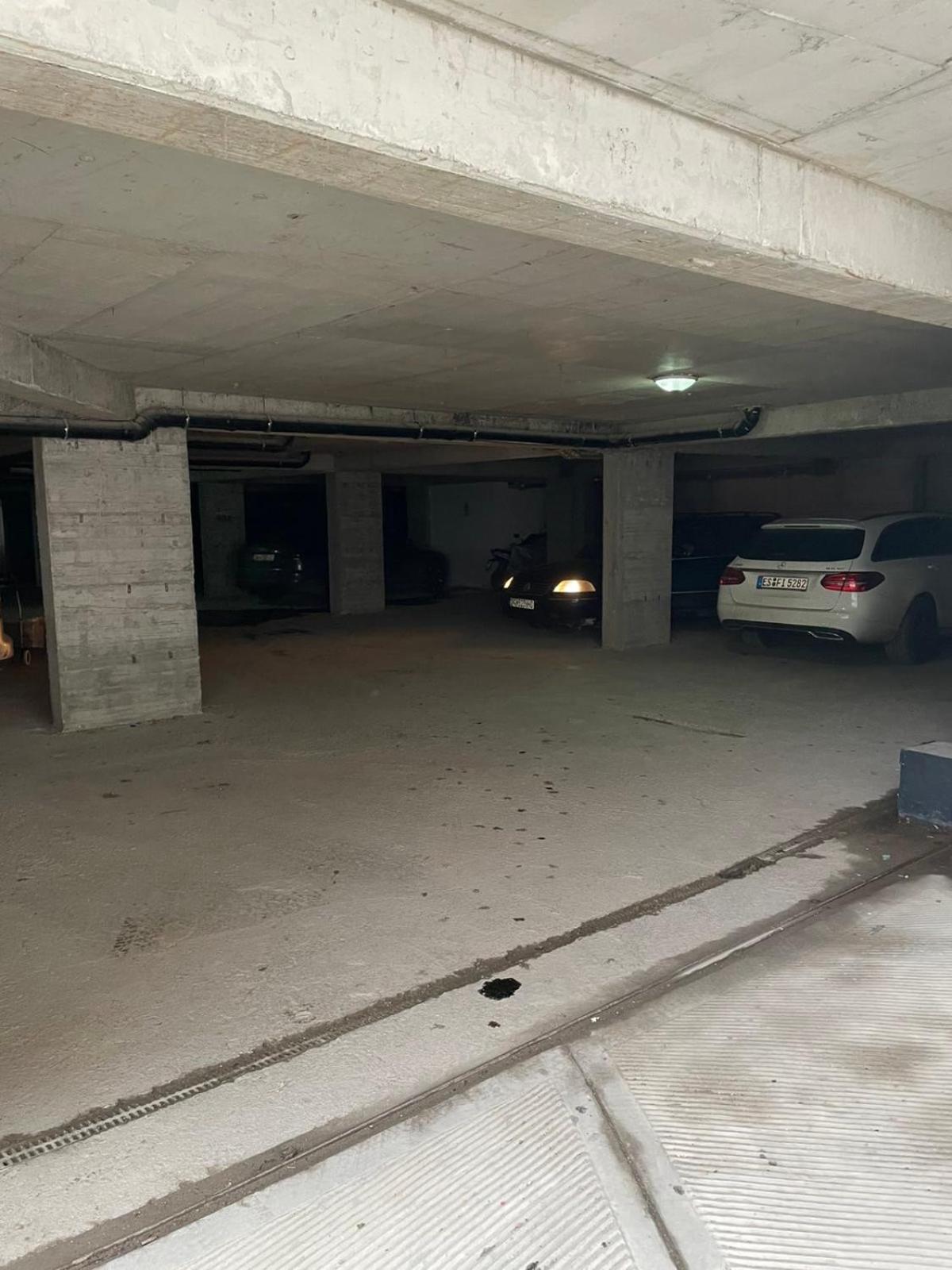 Apartment Prizreni-Free Private Parking Εξωτερικό φωτογραφία