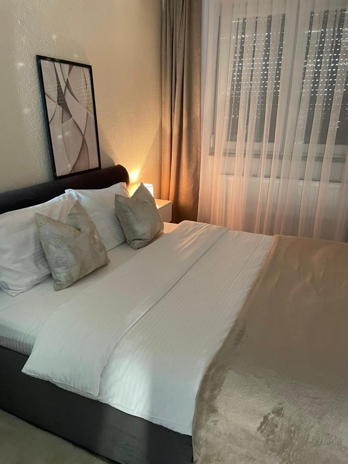 Apartment Prizreni-Free Private Parking Εξωτερικό φωτογραφία