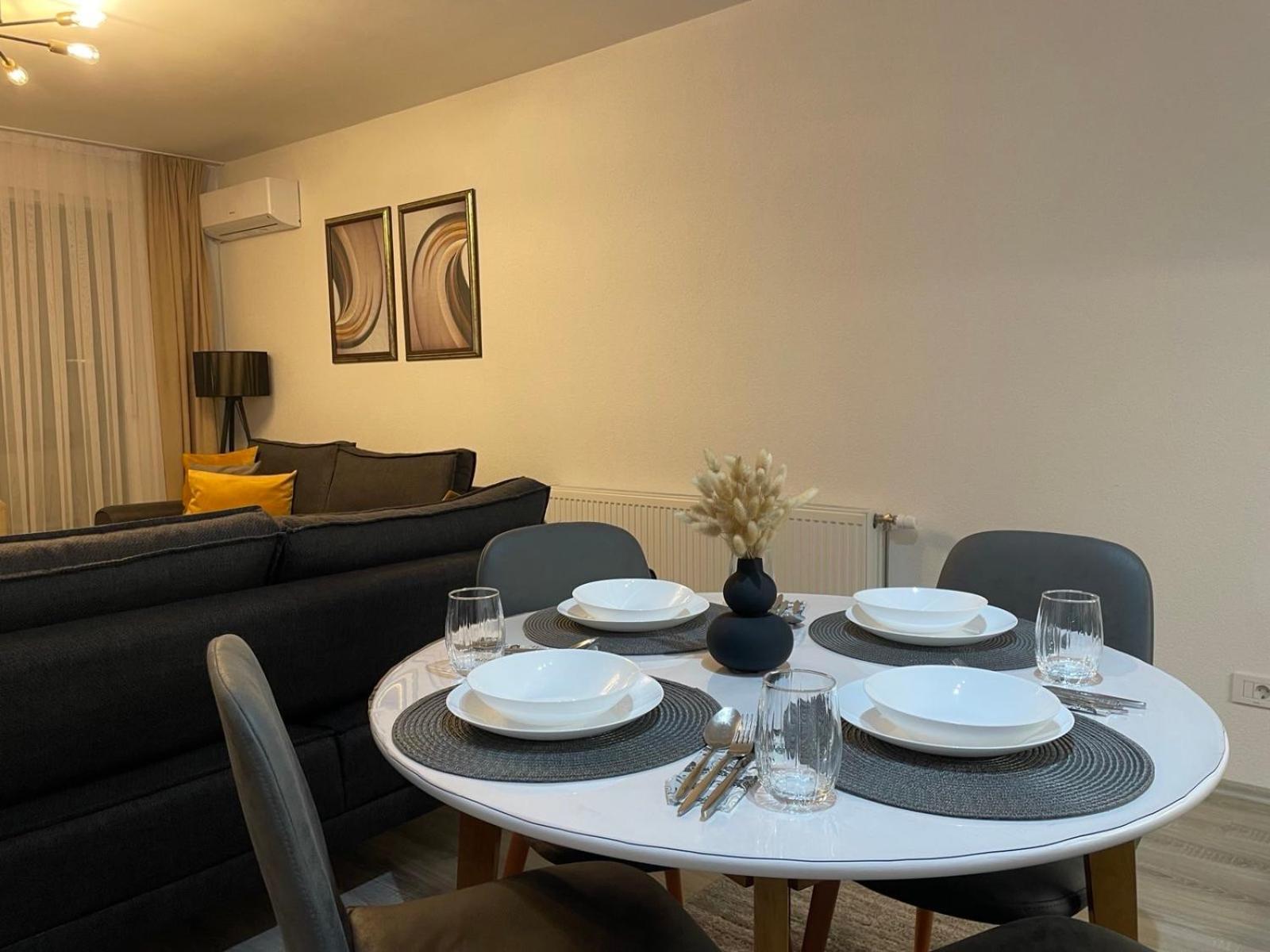 Apartment Prizreni-Free Private Parking Εξωτερικό φωτογραφία