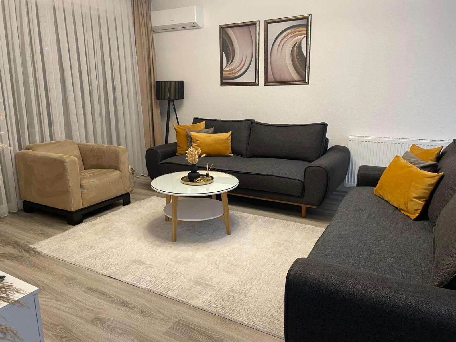 Apartment Prizreni-Free Private Parking Εξωτερικό φωτογραφία