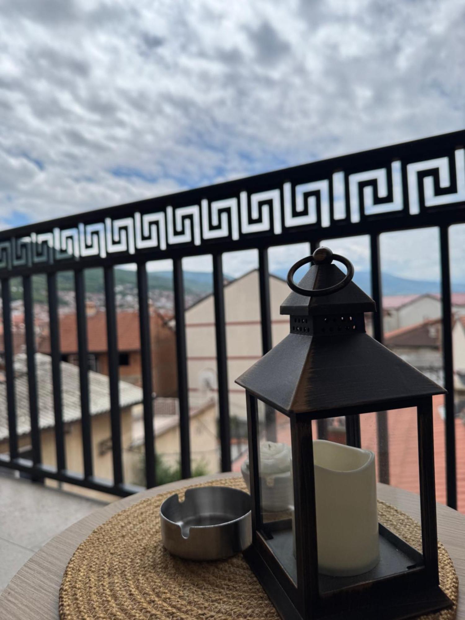 Apartment Prizreni-Free Private Parking Εξωτερικό φωτογραφία